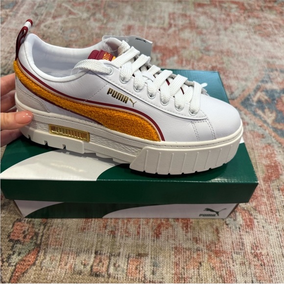 Puma Shoes - NWT Puma Mayze New Heritage White/Apricot/Red in Women’s size 10